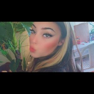 Meet your Posher, Liliana